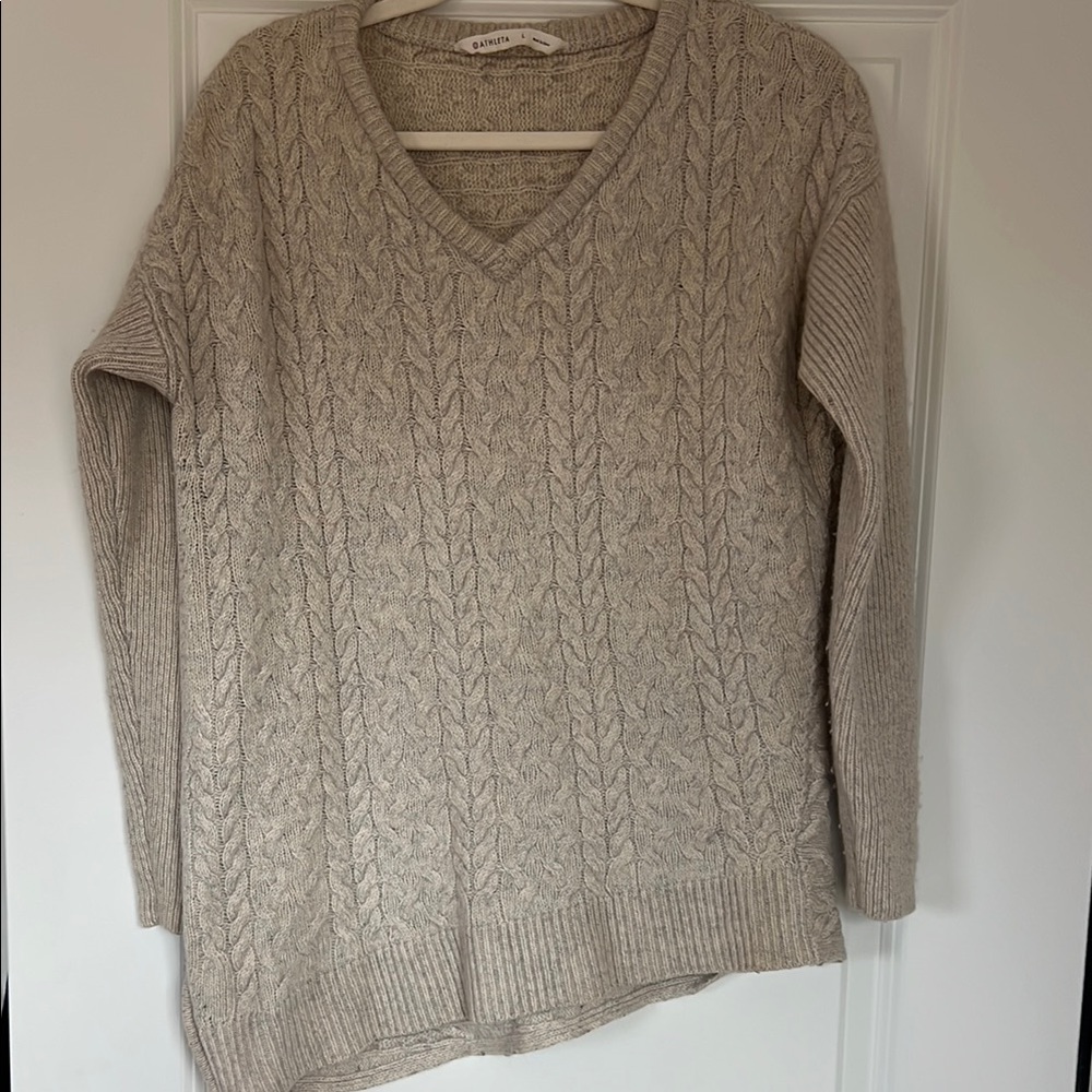 Athleta Asymmetrical Hem Cable Knit V-Neck Sweater - Cream